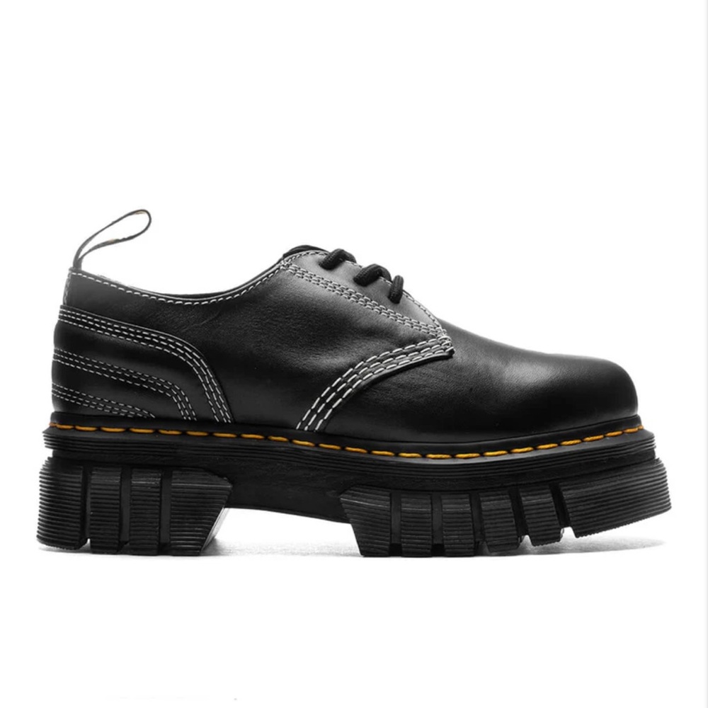 Dr. Martens Audrick Women’s 3I QLTD Leather Platform Oxford